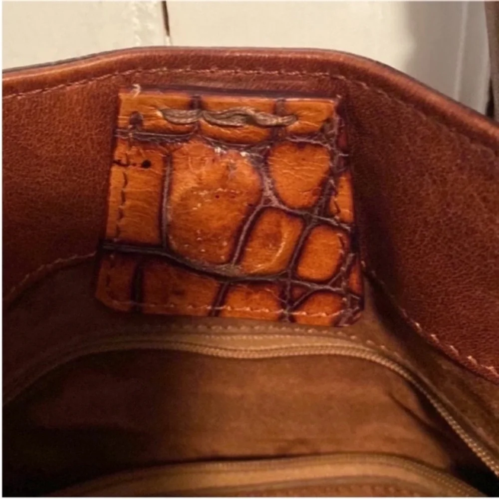 Rey Crocodile Leather Shoulder Bag Brown Tan